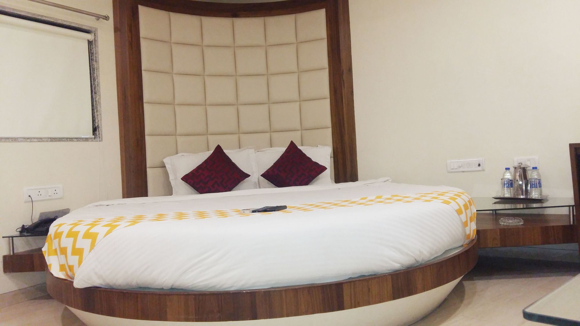 مومباي Hotel Address Inn المظهر الخارجي الصورة